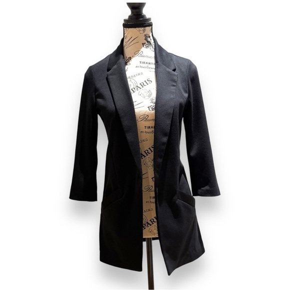 ✨Dynamite Black Open Blazer -  XS | Good Condition✨​​​​ - Picture 5 of 15